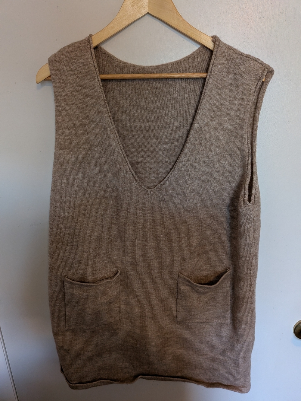 SHEIN Curve Knit Vest in Taupe